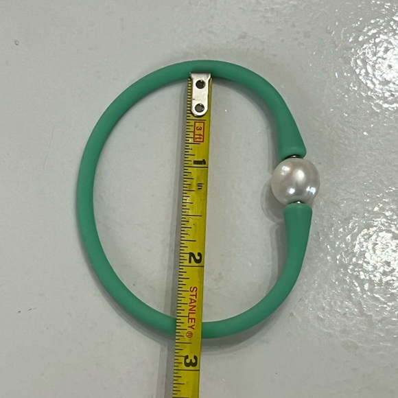 FRESH WATER PEARL Bracelet | NEW! | Silicone Jelly Band - Picture 11 of 13